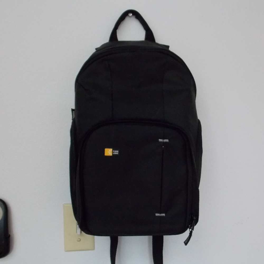 Brand New Case Logic padded camera backpack